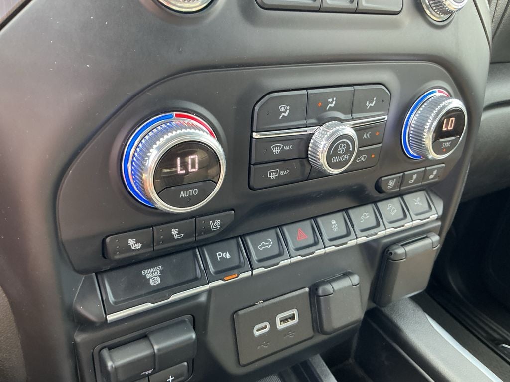 2022 GMC Sierra 2500HD AT4