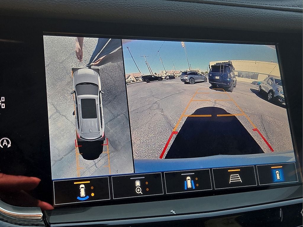 2025 Cadillac XT6 Sport