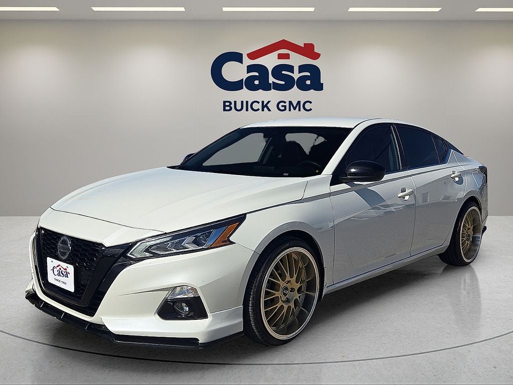 2022 Nissan Altima 2.5 SR