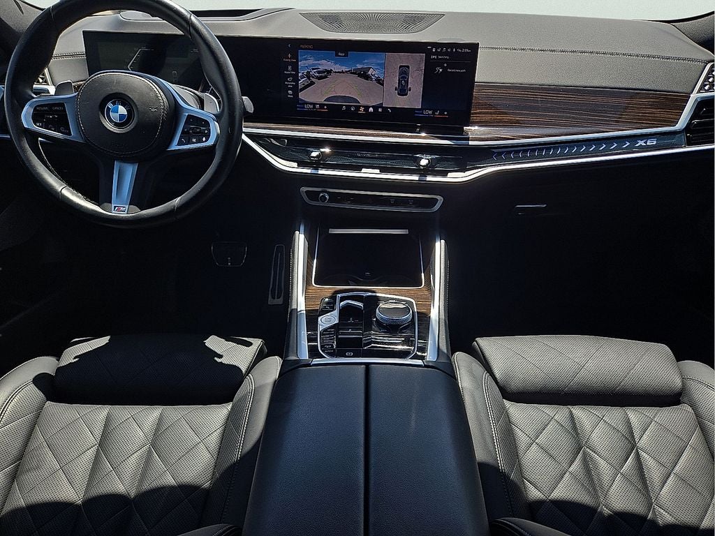 2025 BMW X6 xDrive40i