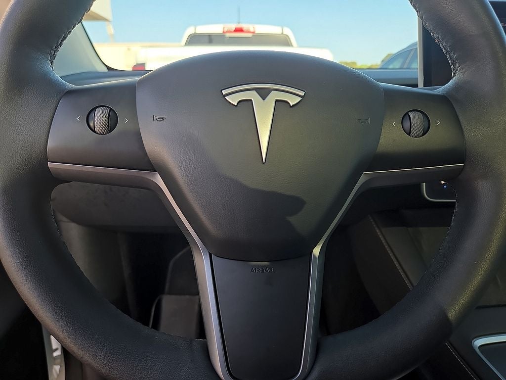2025 Tesla Model Y Long Range