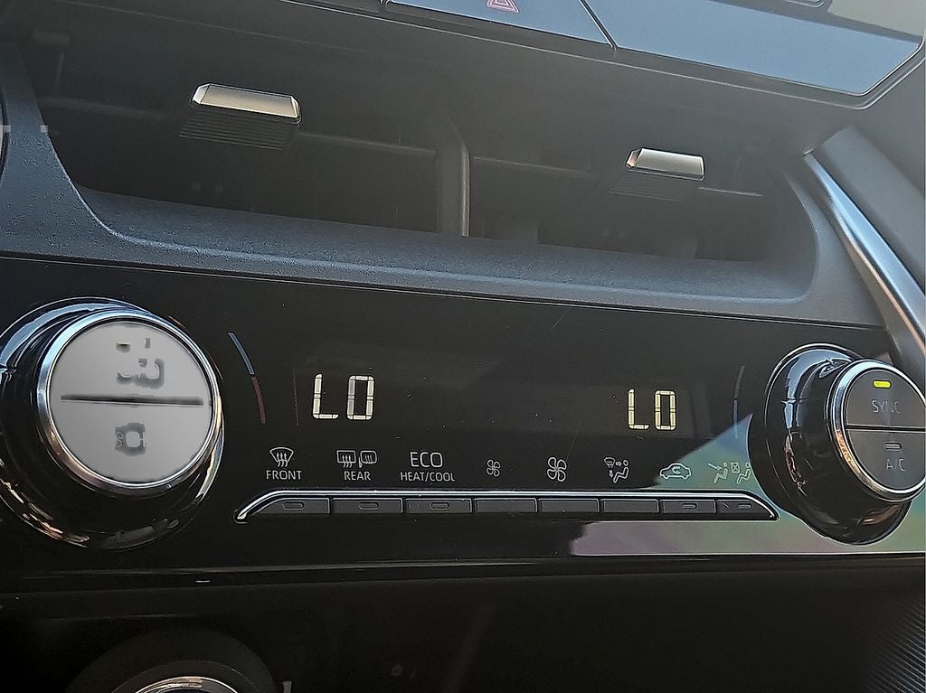 2022 Toyota Venza XLE