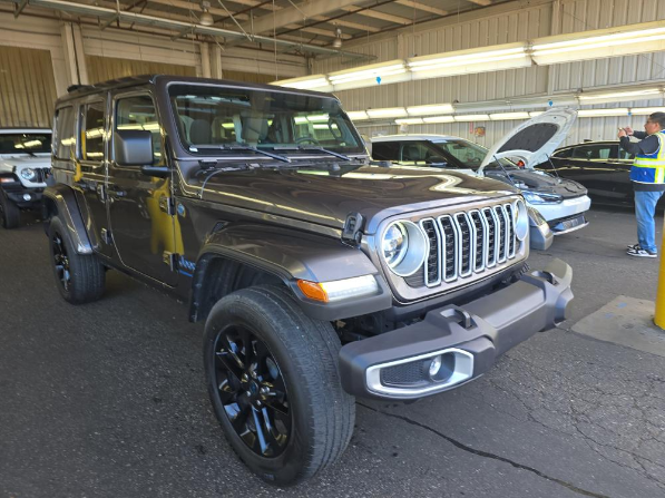 2025 Jeep Wrangler 4xe Sahara