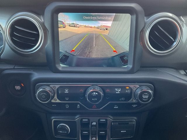 2023 Jeep Gladiator Overland