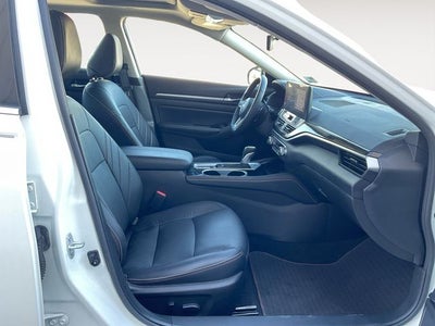 2024 Nissan Altima 2.0 SR