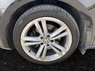 2015 Volkswagen Passat 1.8T SE
