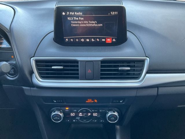 2018 Mazda Mazda3 4-Door Touring