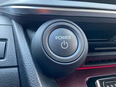 2025 Toyota Prius Plug-In Hybrid SE