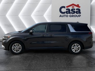 2024 Kia Carnival LX