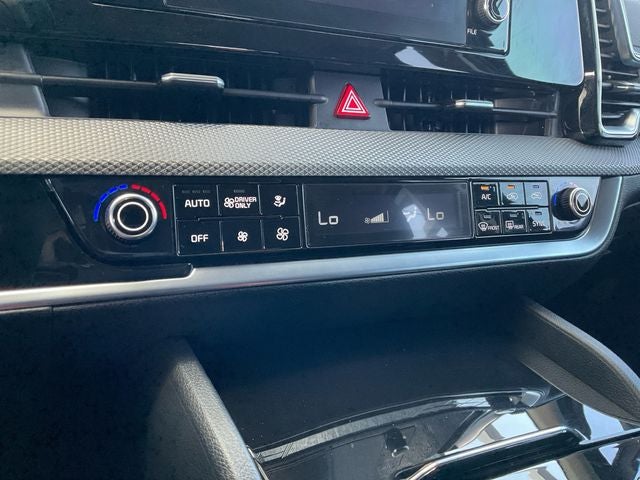 2025 Kia Sportage Hybrid LX