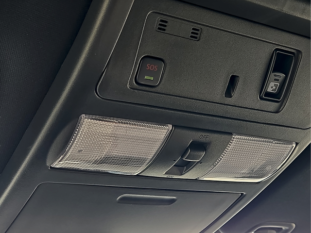 2023 Nissan TITAN Crew Cab SV