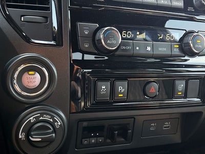 2023 Nissan Titan SV