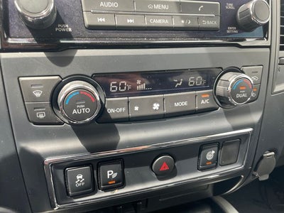2024 Nissan Titan XD SV