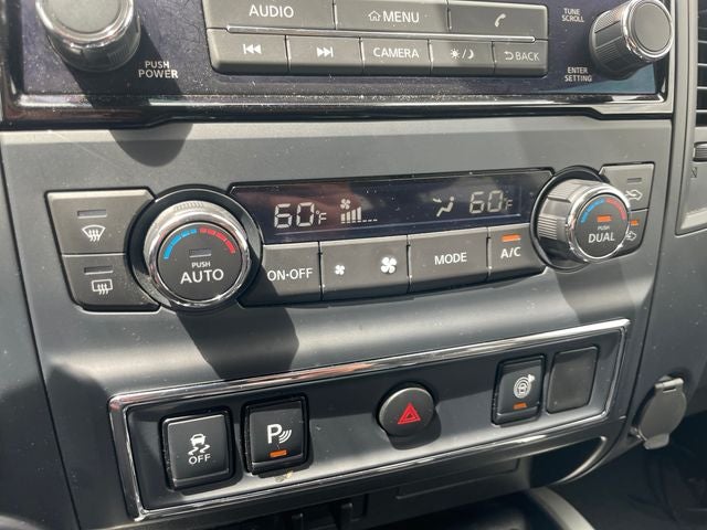 2024 Nissan Titan XD SV