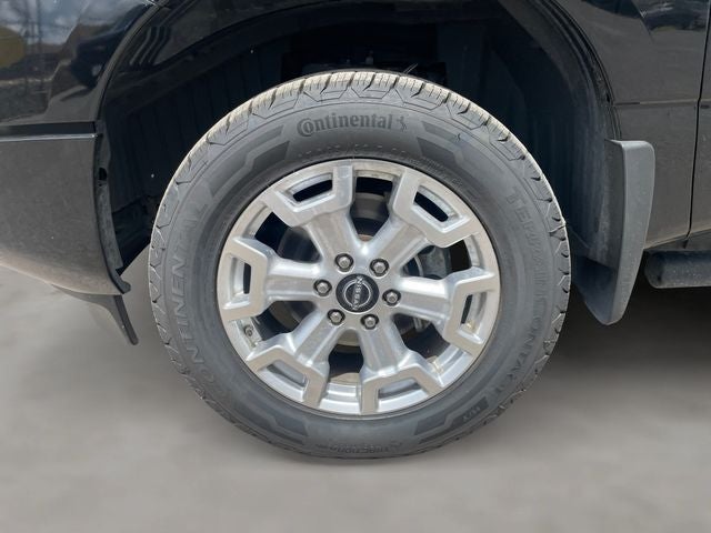 2024 Nissan Titan XD SV