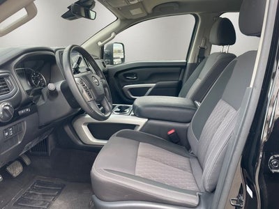 2024 Nissan Titan XD SV