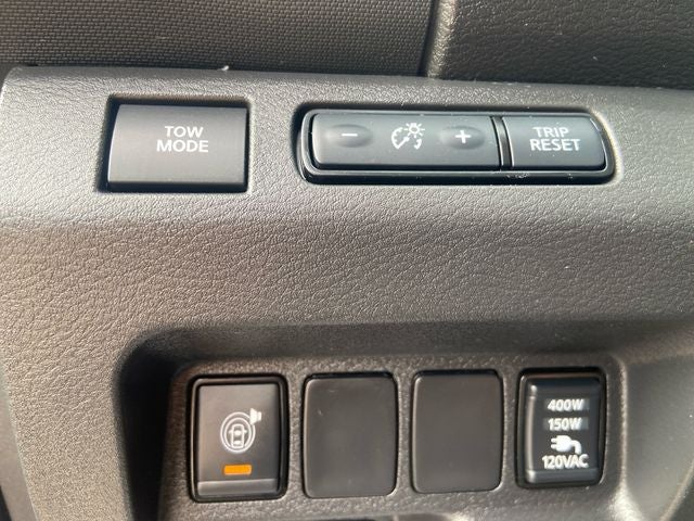 2024 Nissan Frontier Crew Cab SV