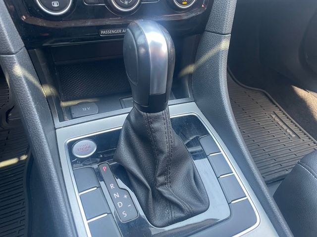 2021 Volkswagen Passat 2.0T SE