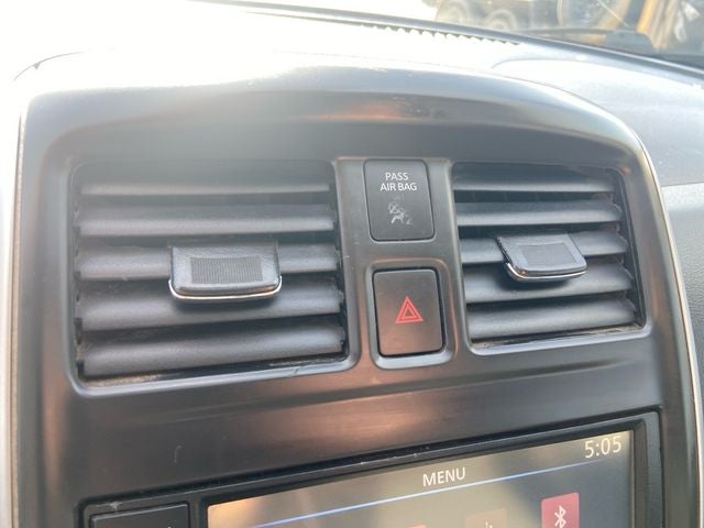 2019 Nissan Versa 1.6 SV Nissan Certified Select