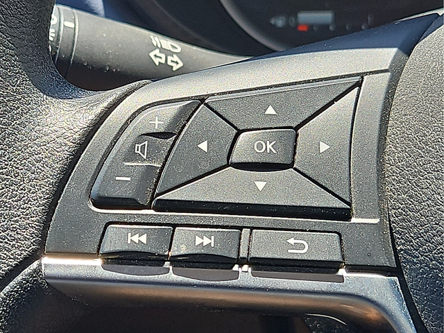 2024 Nissan Versa 1.6 SV