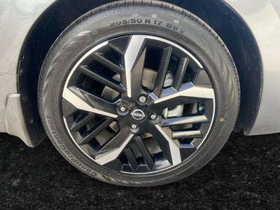 2024 Nissan Versa 1.6 SR