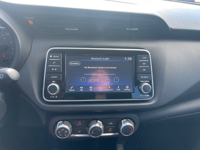 2022 Nissan Kicks S