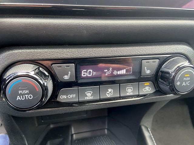 2023 Nissan Kicks SR Nissan Certified