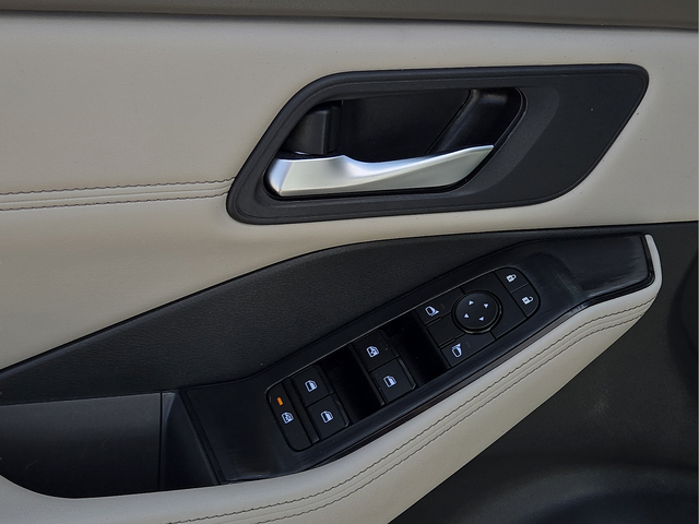 2023 Nissan Rogue SV Nissan Certified