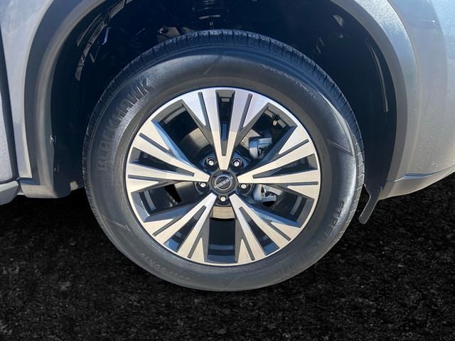 2022 Nissan Rogue SV Nissan Certified Select