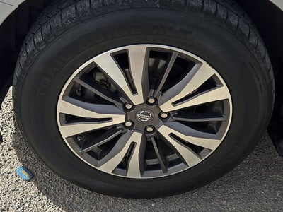 2018 Nissan Pathfinder S