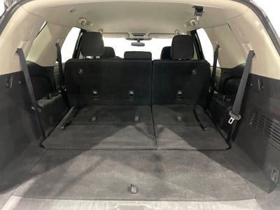 2023 Nissan Pathfinder SV