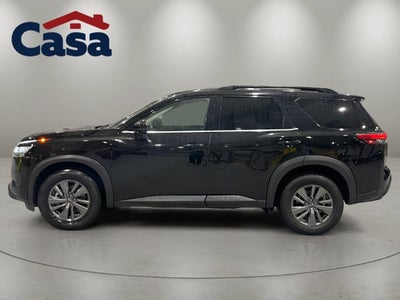 2023 Nissan Pathfinder SV