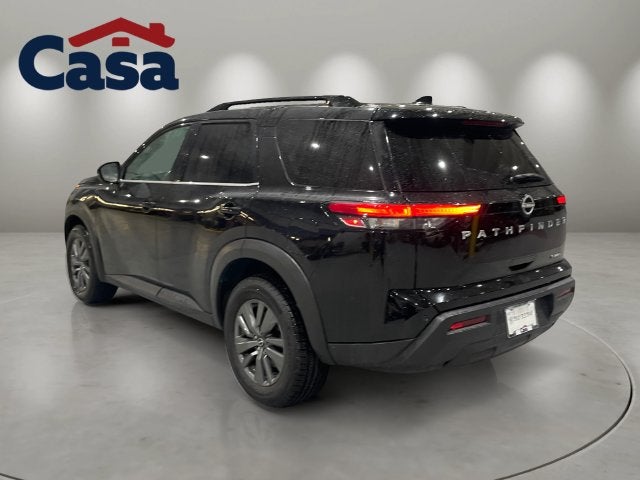 2023 Nissan Pathfinder SV