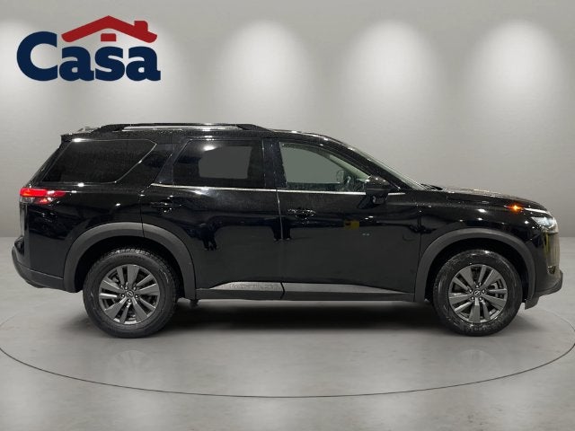 2023 Nissan Pathfinder SV