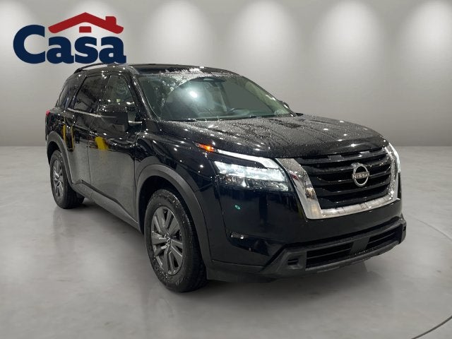2023 Nissan Pathfinder SV