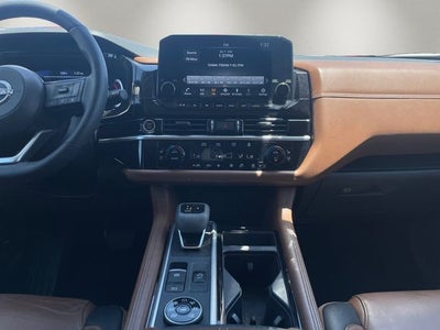 2024 Nissan Pathfinder Platinum