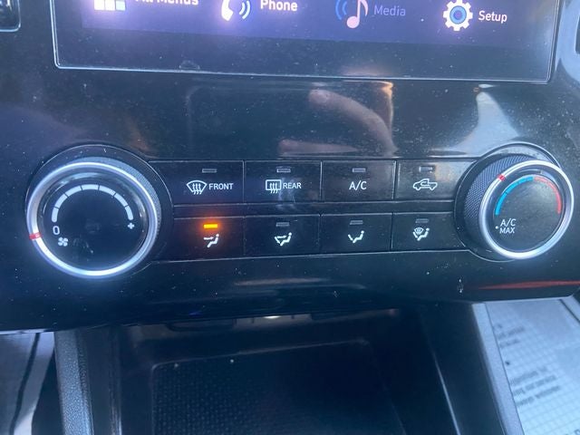 2023 Hyundai Santa Cruz SE