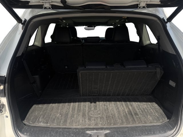 2019 Toyota Highlander Limited Platinum