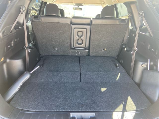 2024 Mitsubishi Outlander Base