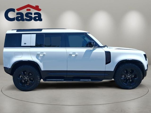 2020 Land Rover Defender 110 SE