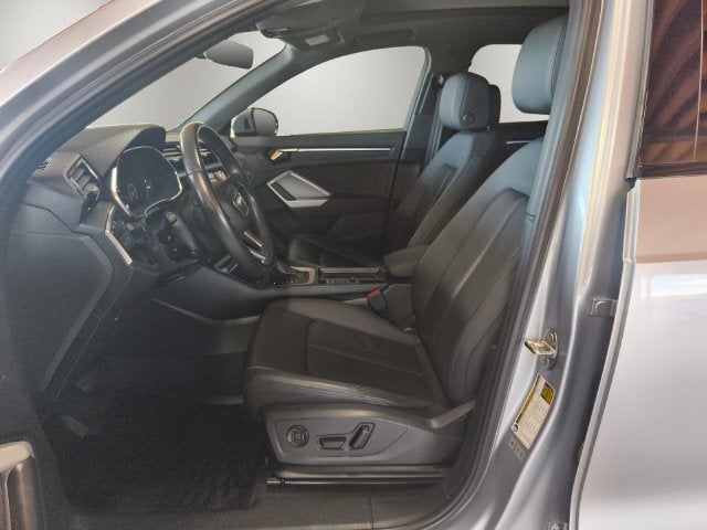 2024 Audi Q3 Premium Plus quattro