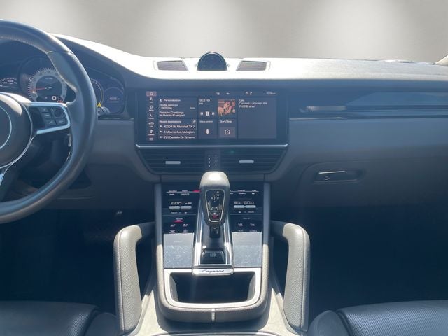 2021 Porsche Cayenne Base