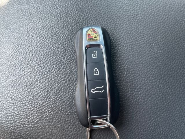 2021 Porsche Cayenne Base