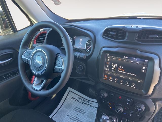 2023 Jeep Renegade Trailhawk