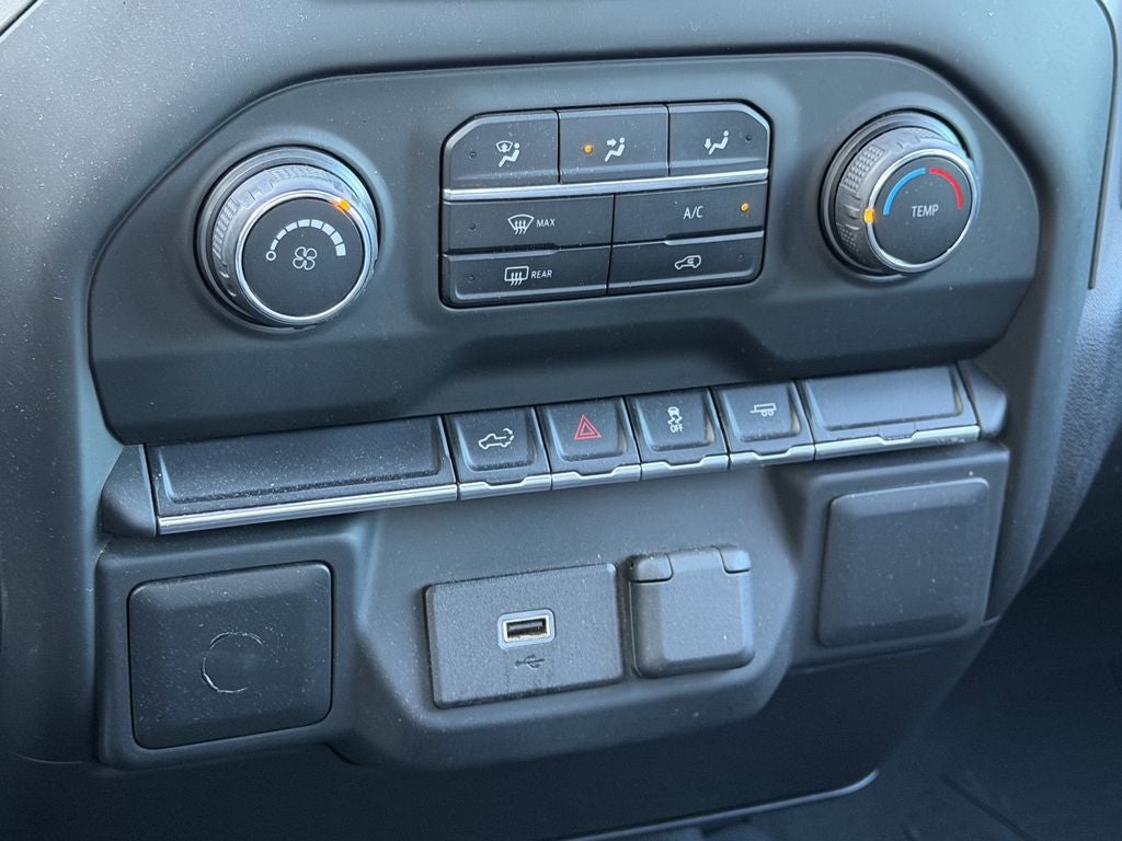 2020 Chevrolet Silverado 1500 Custom