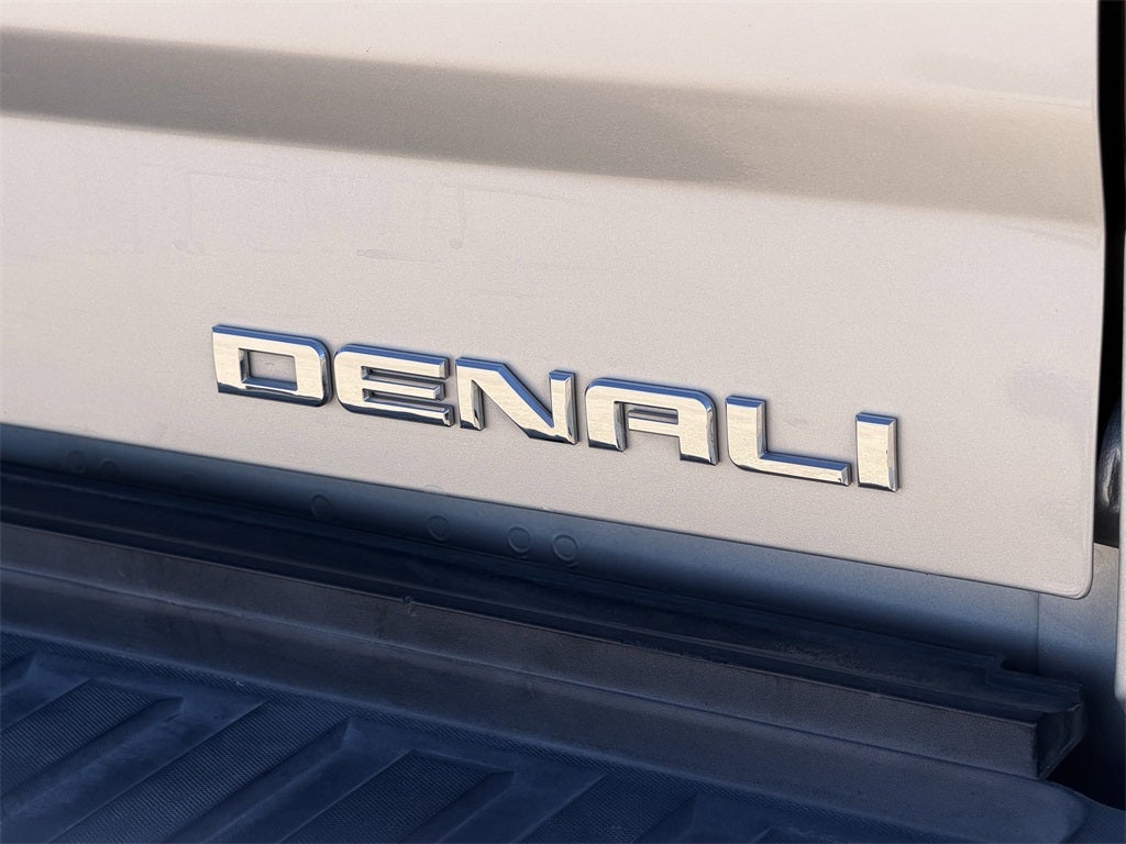 2015 GMC Sierra 2500HD Denali