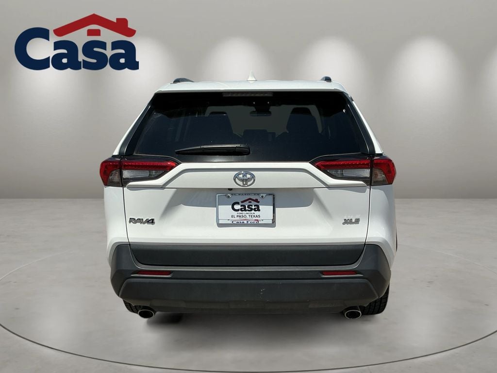 2025 Toyota RAV4 XLE