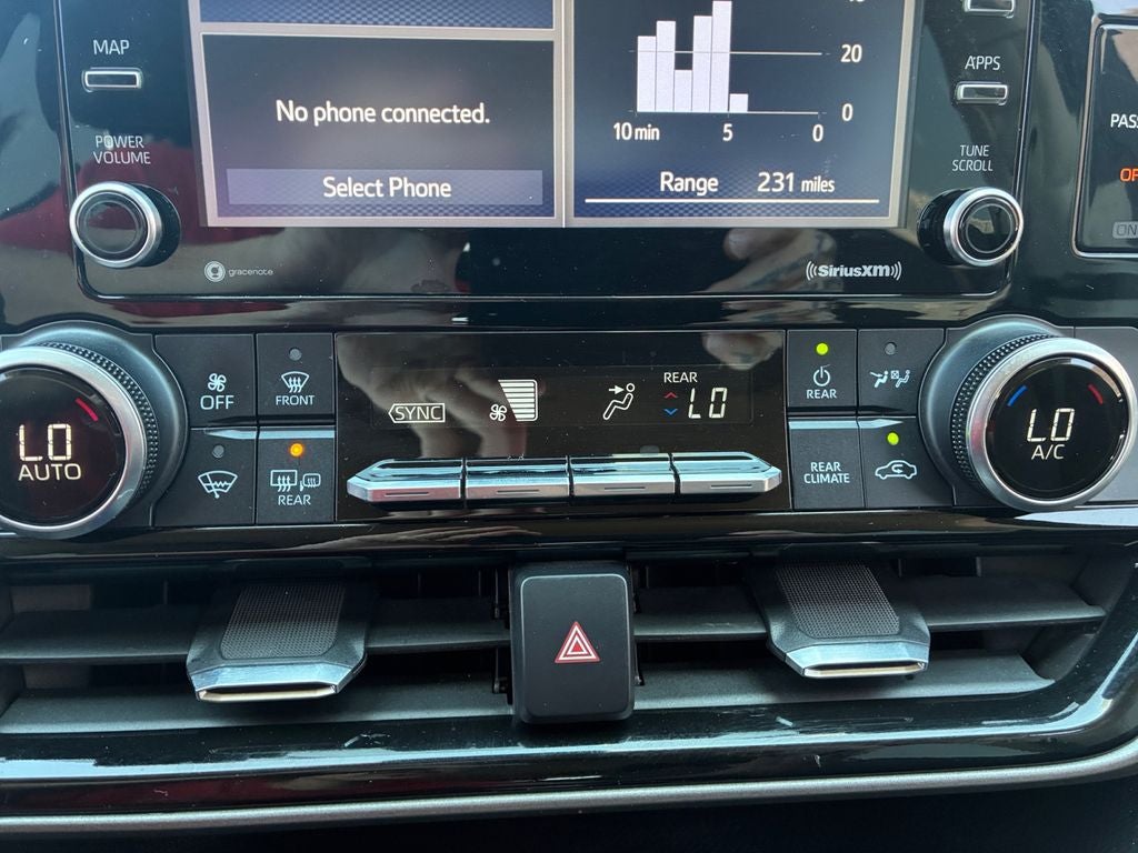 2021 Toyota Highlander L