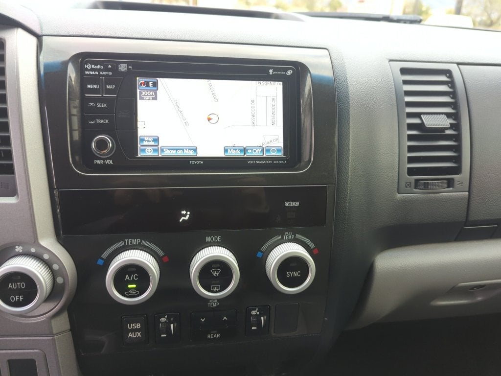 2013 Toyota Sequoia SR5 5.7L