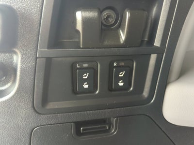 2013 Toyota Sequoia SR5 5.7L